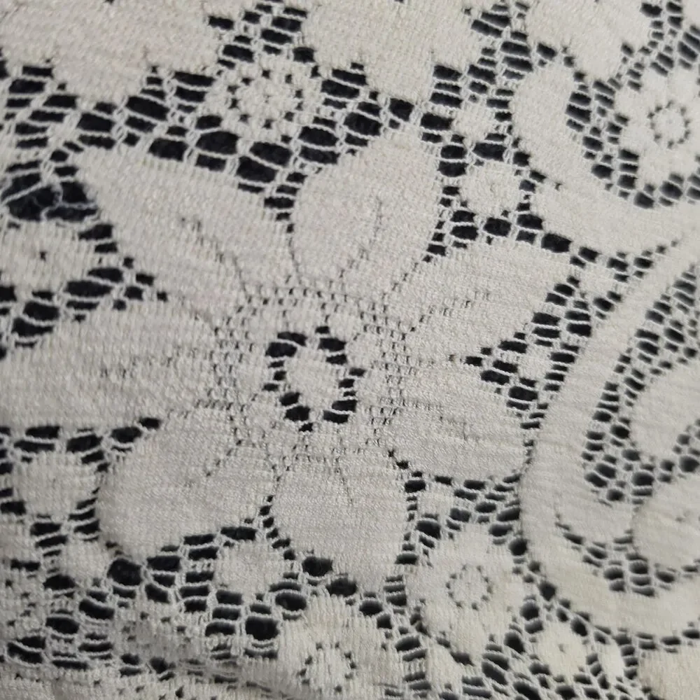 Vintage Irish Style Lace Tablecloth 72x60 Large Cream Floral Table Cover Linens